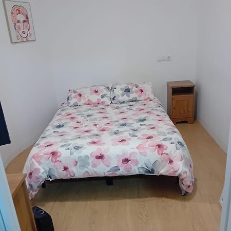 Apartmán Alquilo Mini Departamento Sant Boi de Llobregat Exteriér fotografie